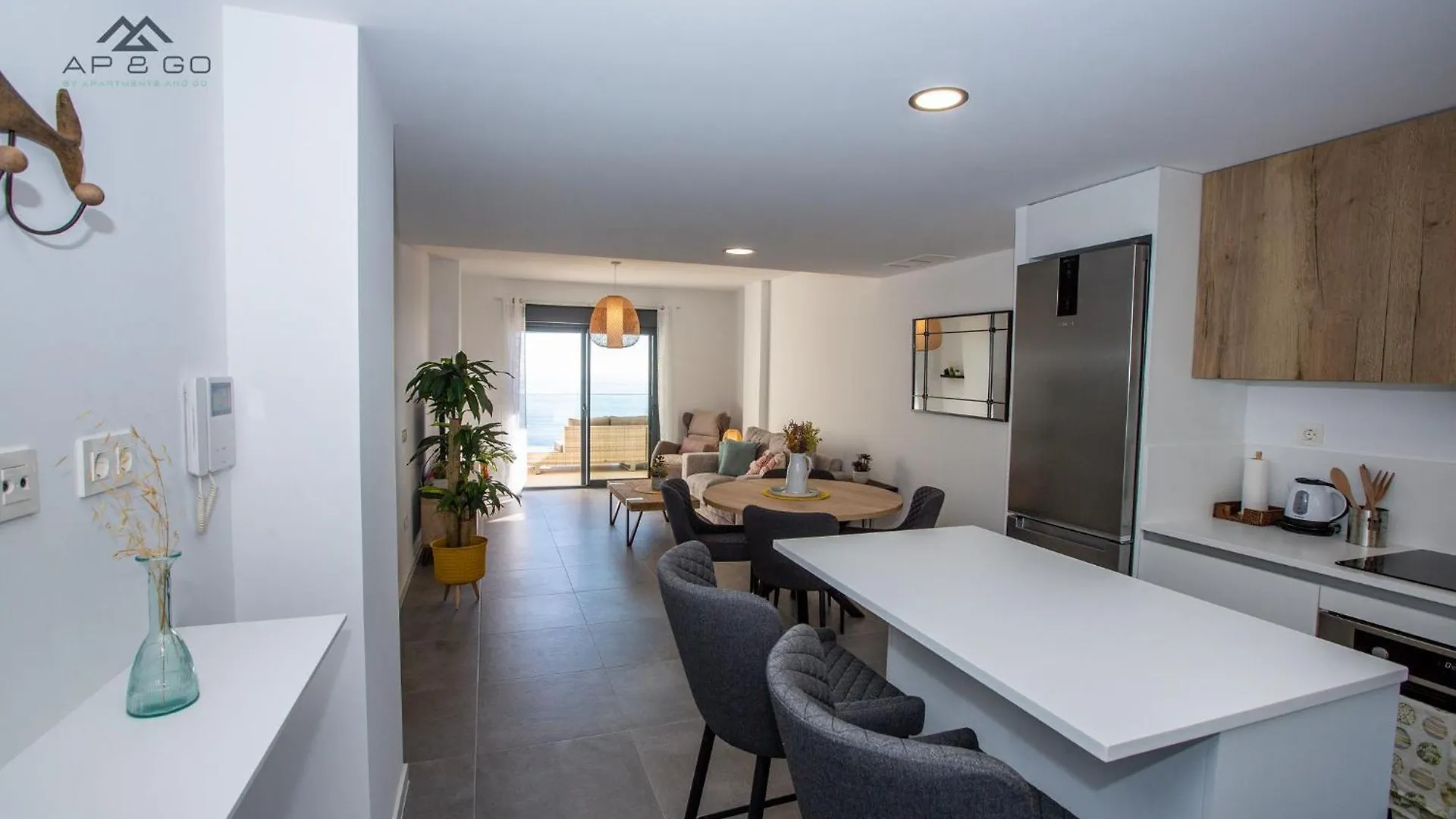 דירות לה הרדורה Sky Marina Luxury ספרד