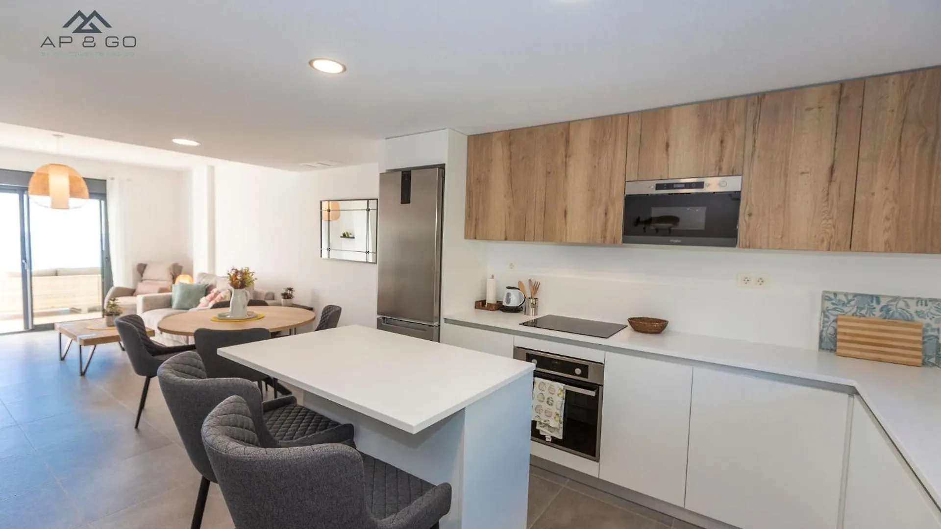 Sky Marina Luxury Apartment La Herradura