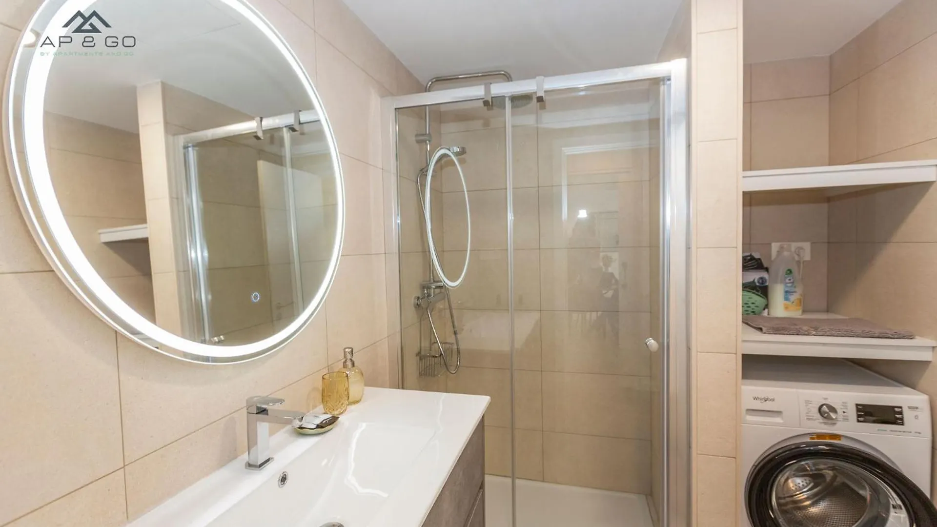 Sky Marina Luxury Apartment La Herradura